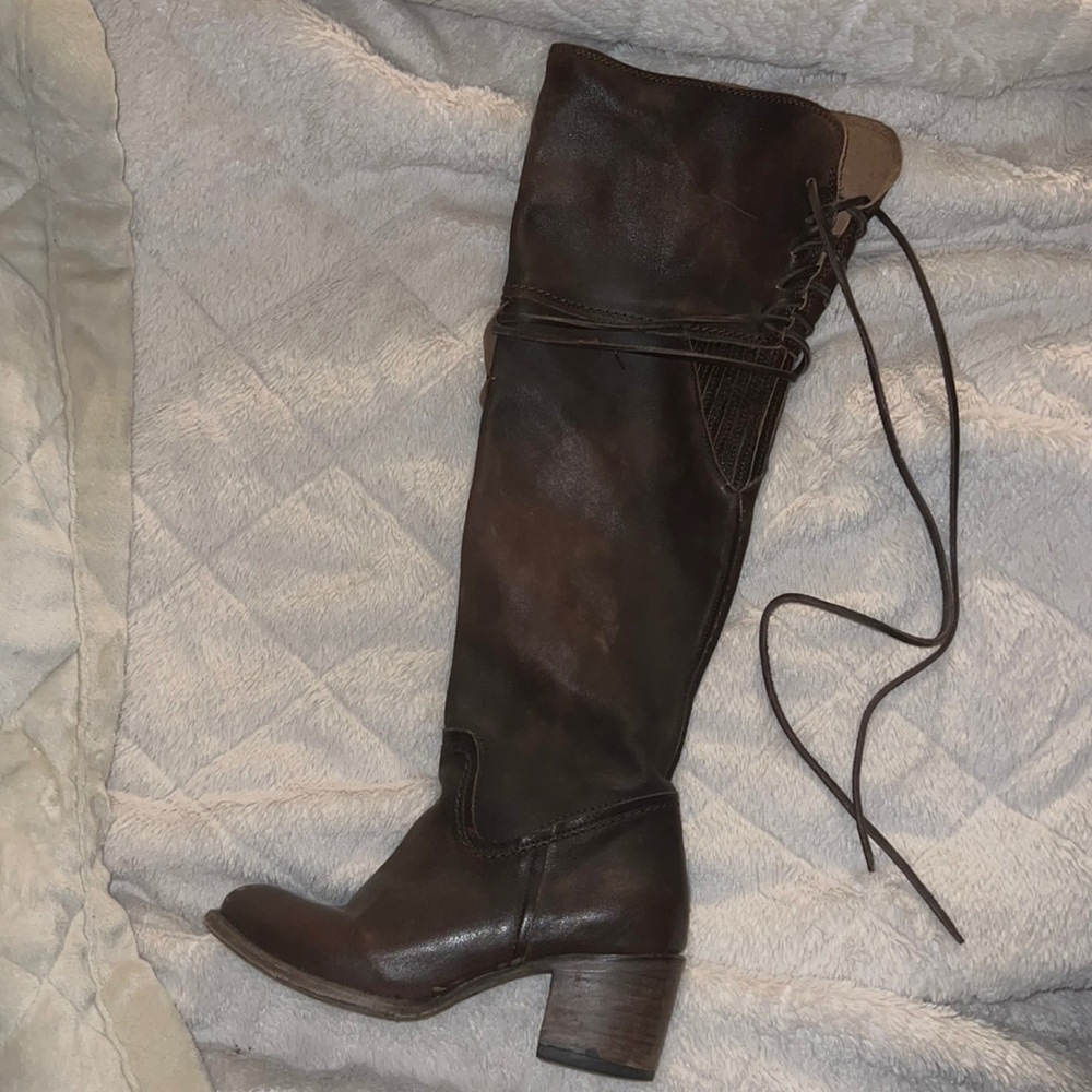 Freebird size 9 tall brown boots